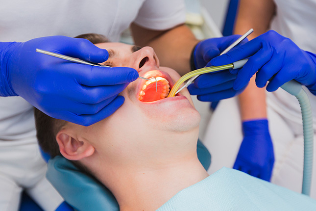 Root Canal Treatment Side Effects: What to Expect & When to Worry