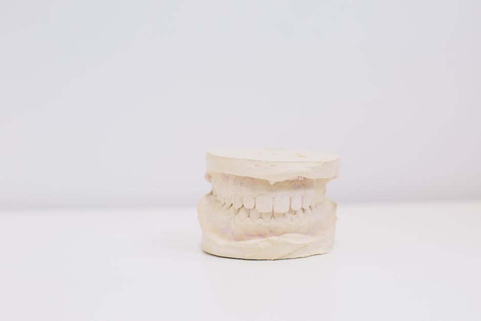 crown hurts when biting down